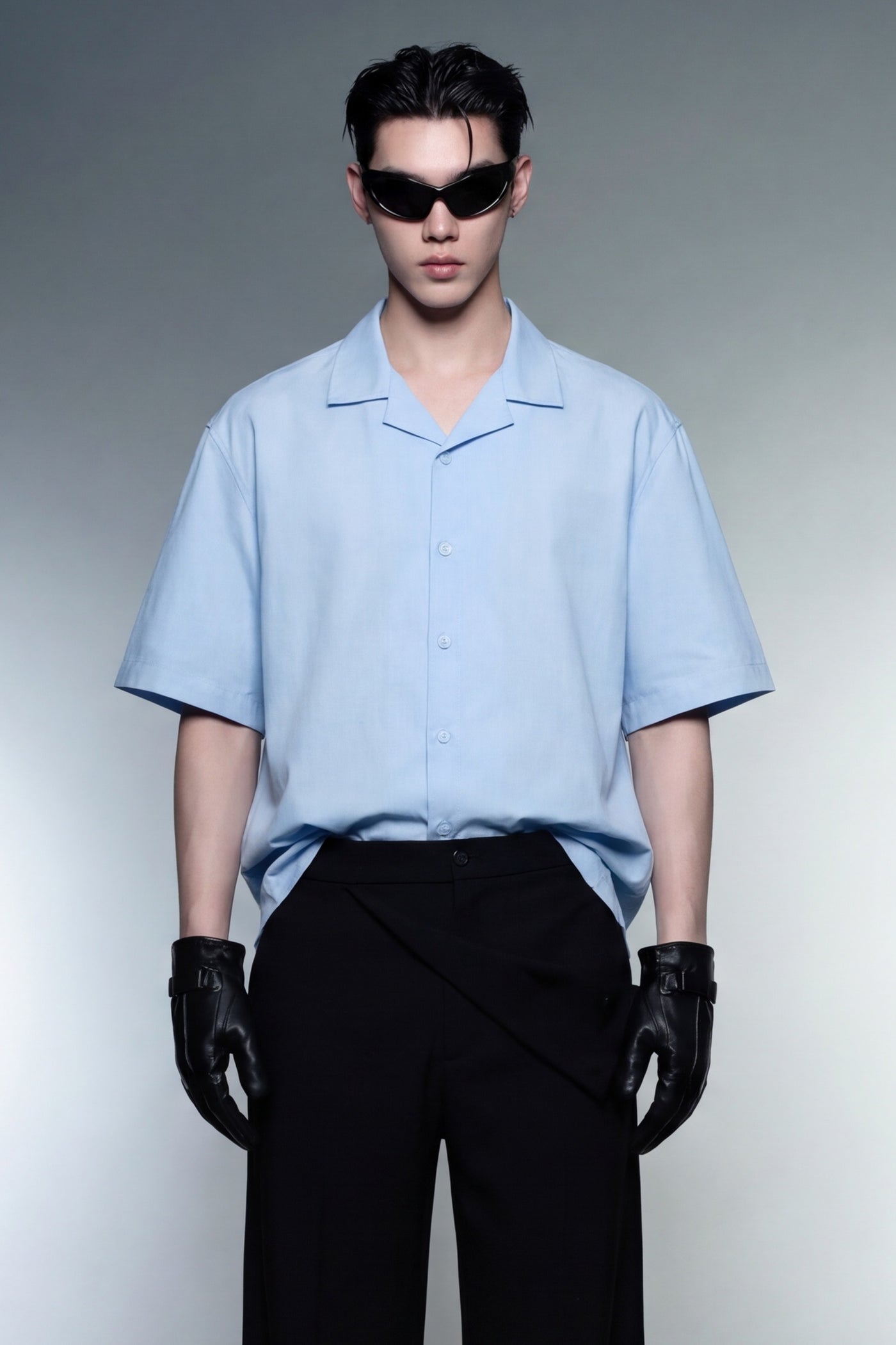 off-supply-mother-lover-shirt-off-white-2 model front